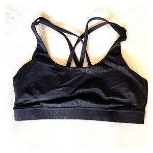Black Lululemon sports bra,